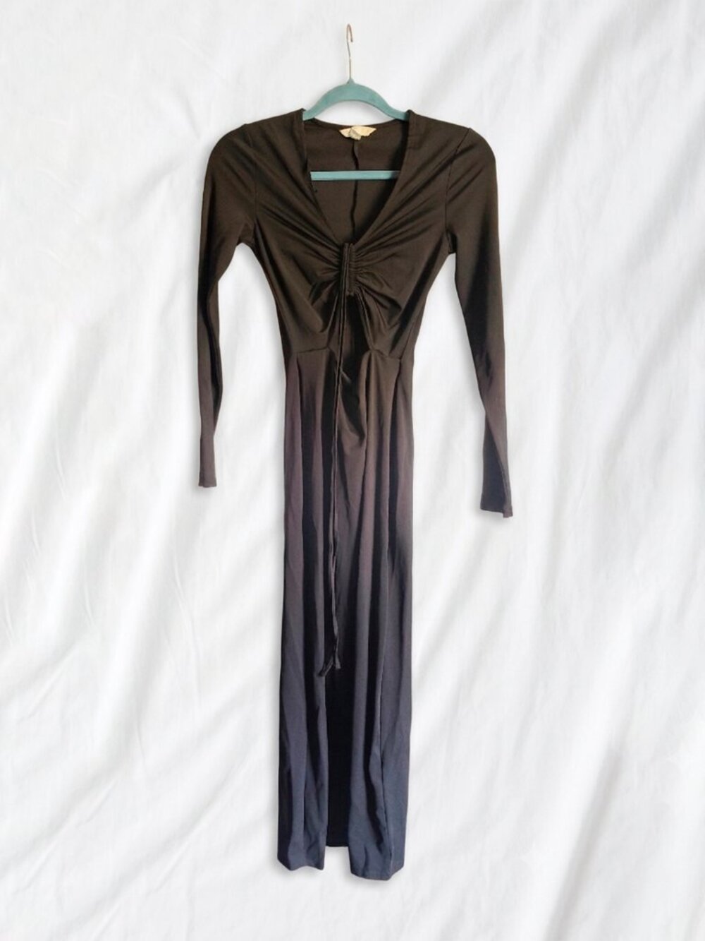 Black Long Sleeve V-Neck Slit Maxi Dress